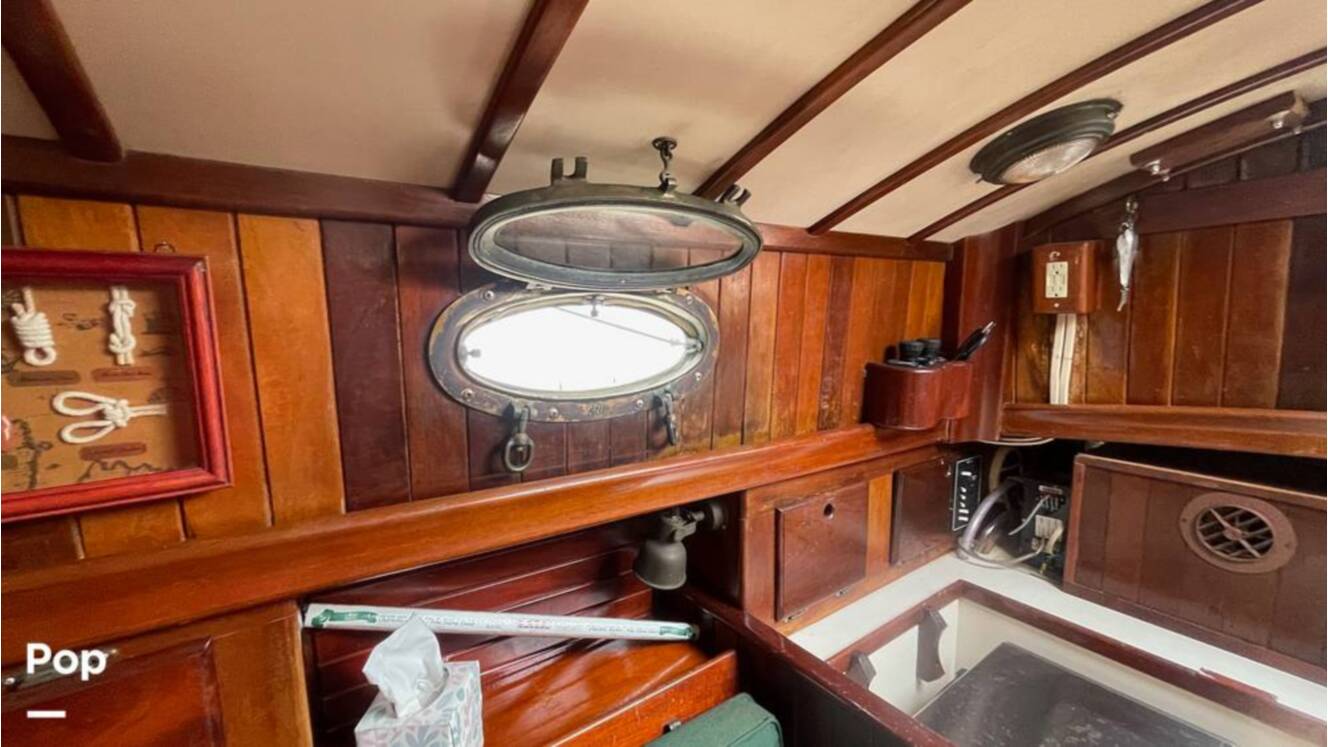 A photo of this 1989 Parkins H-28