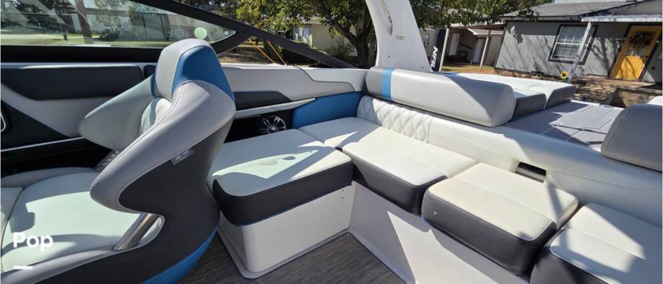A photo of this 2019 Regal 2100 RX
