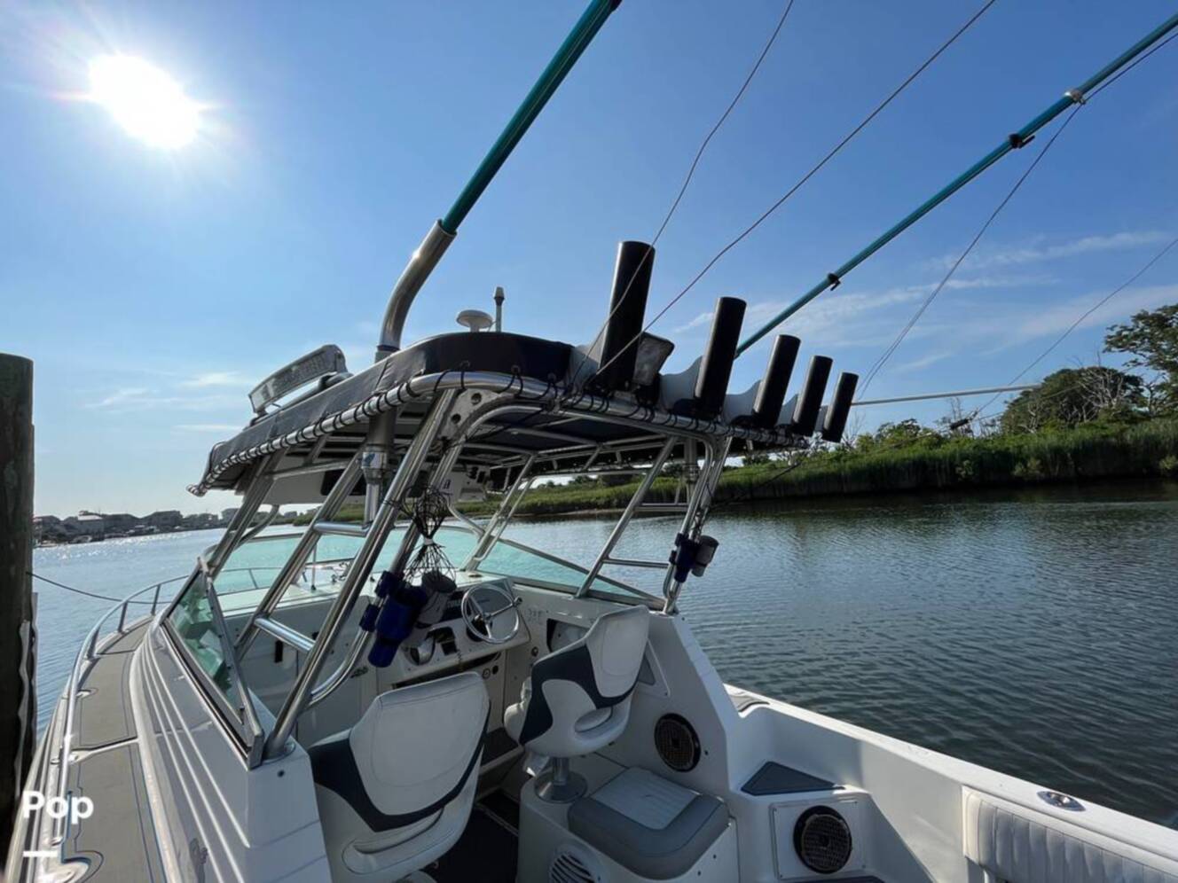 A photo of this 1996 Fountain Sportfish Cruiser
