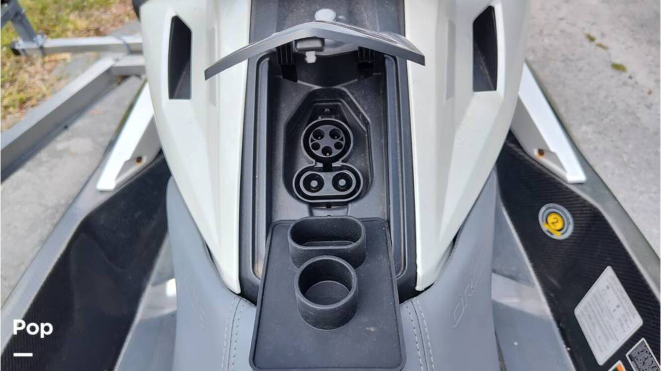 A photo of this 2022 Taiga Motors Orca Carbon
