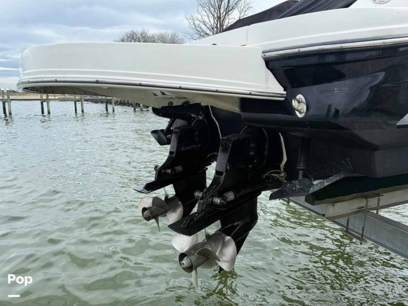 A photo of this 2010 Sea Ray 300 SLX