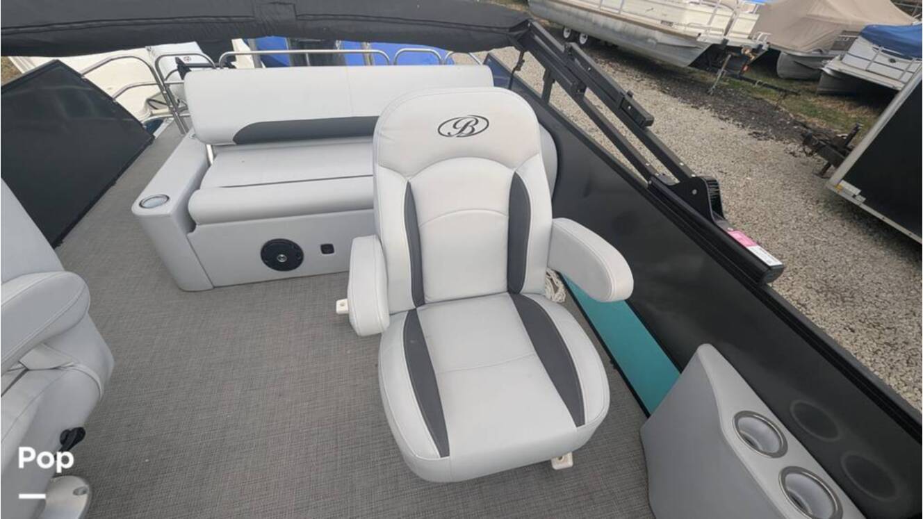 A photo of this 2024 Bentley Swingback 240