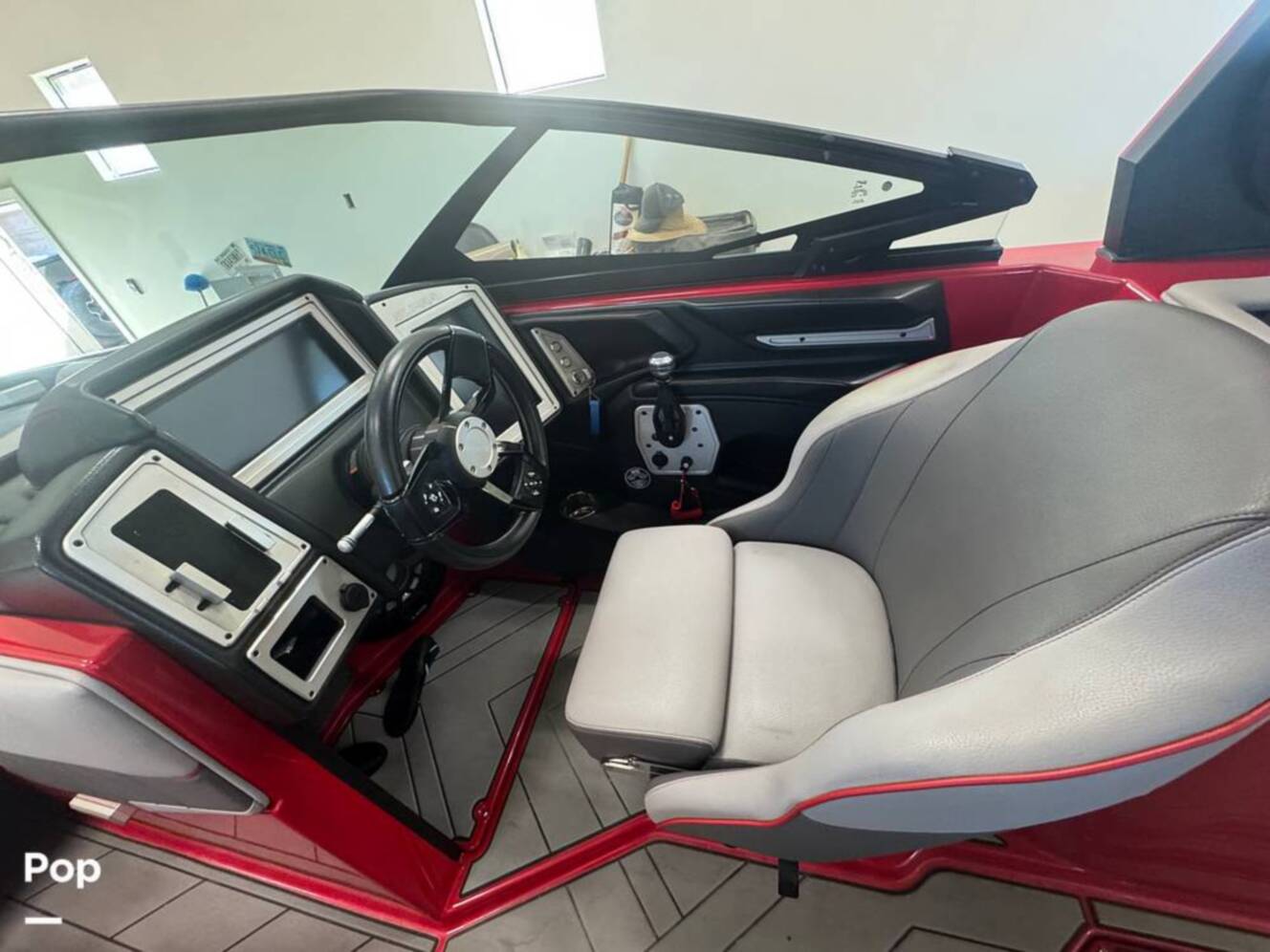 A photo of this 2020 Supra SE 550