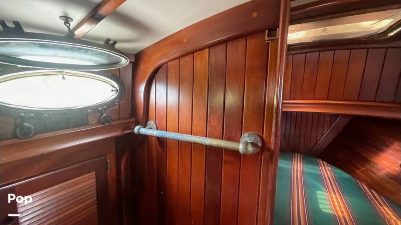 A photo of this 1989 Parkins H-28