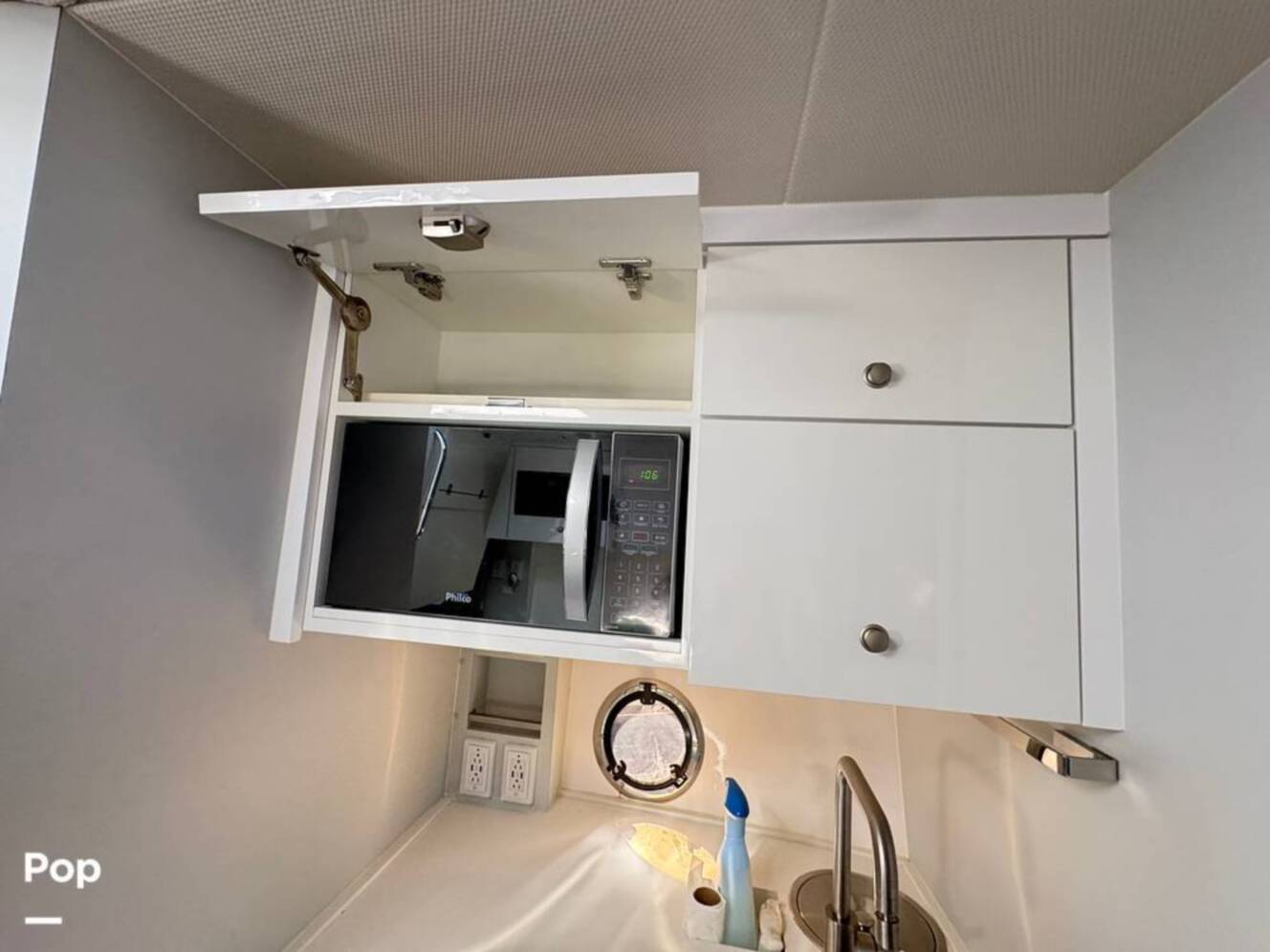 A photo of this 2021 Evolve Yachts 400HT