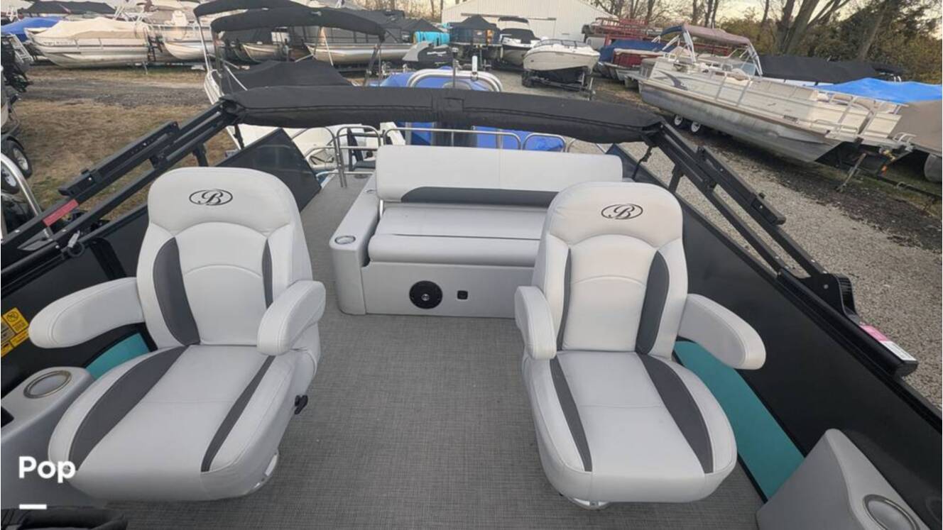 A photo of this 2024 Bentley Swingback 240