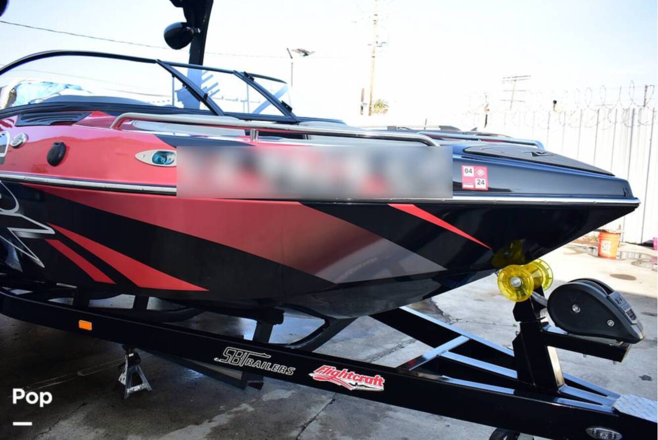 A photo of this 2022 Flightcraft ZR6 Pro Surf Edition
