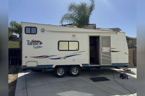 2003 Thor Motor Coach TAHOE 21TB in riverside CA