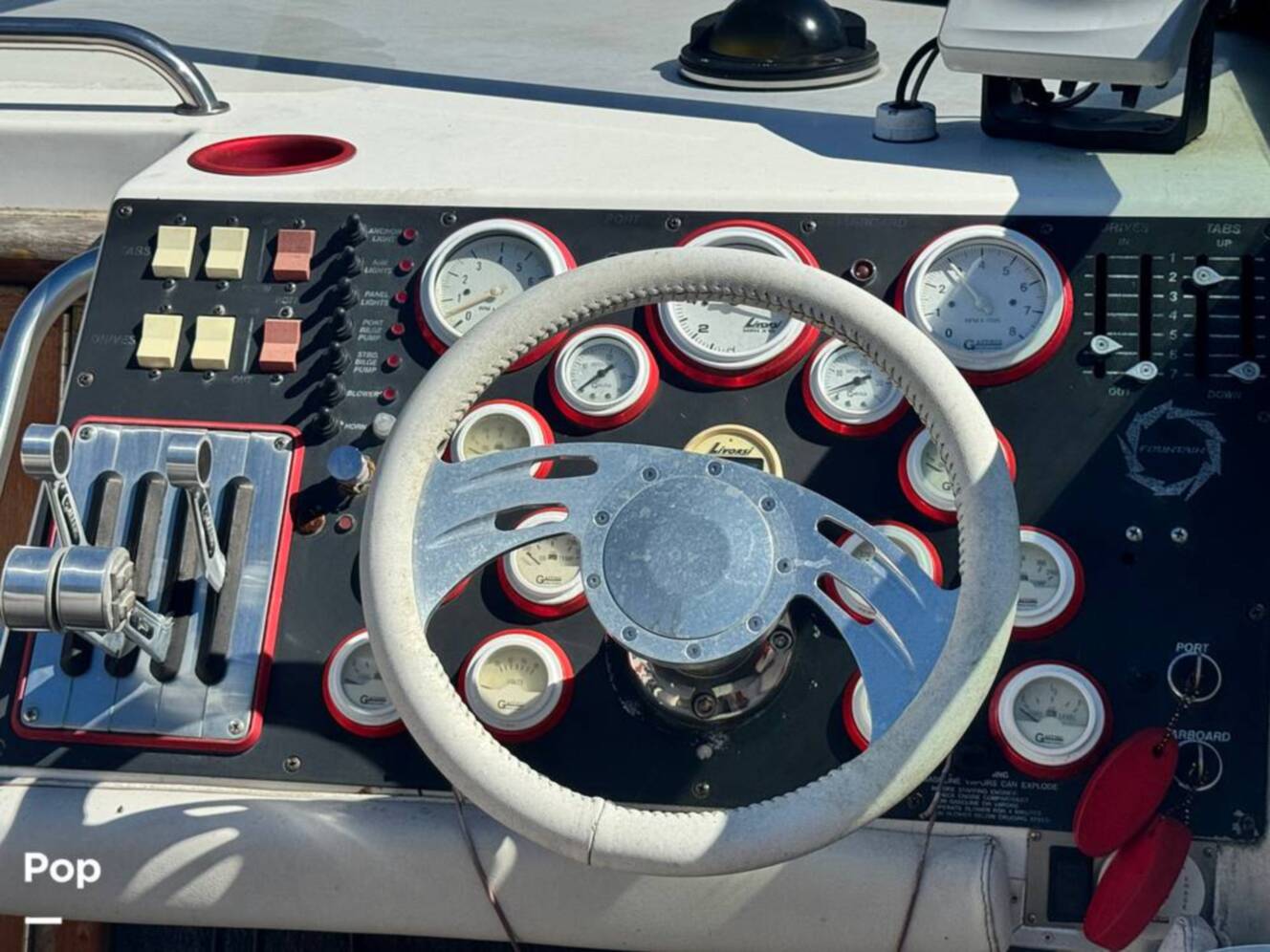 A photo of this 1987 Fountain 10M Sport