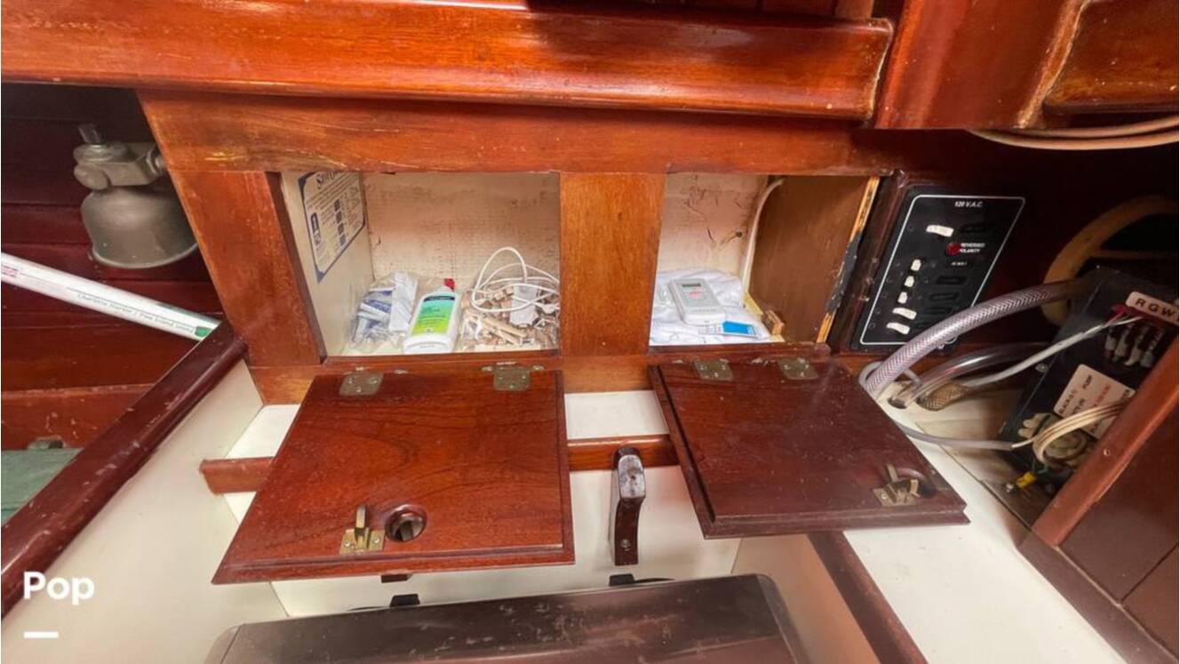A photo of this 1989 Parkins H-28