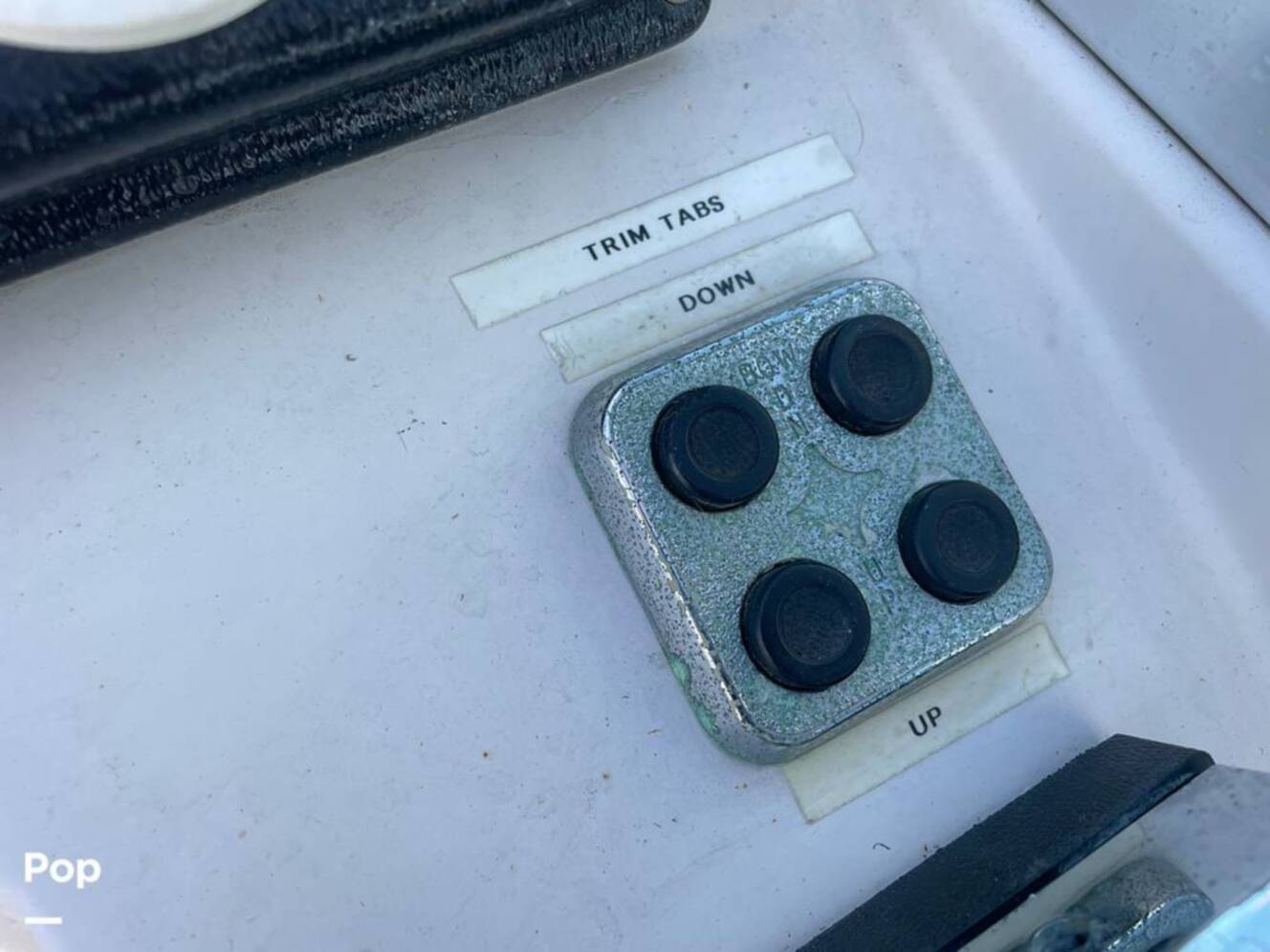 A photo of this 1990 Wellcraft 250 Sportsman