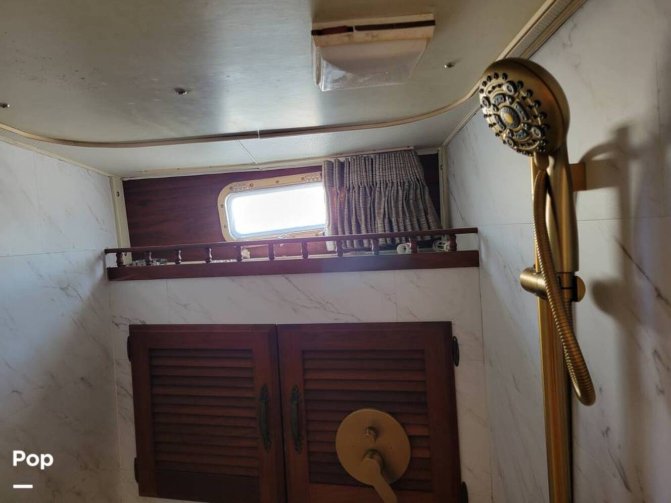 A photo of this 1981 Tollycraft 34 Tri-Cabin