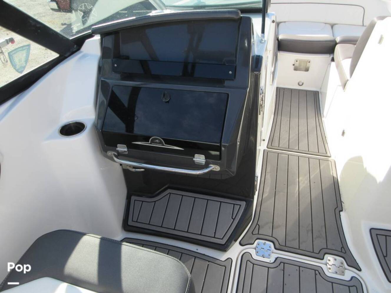 A photo of this 2019 Monterey M45