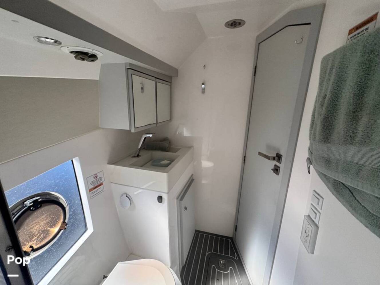 A photo of this 2021 Evolve Yachts 400HT