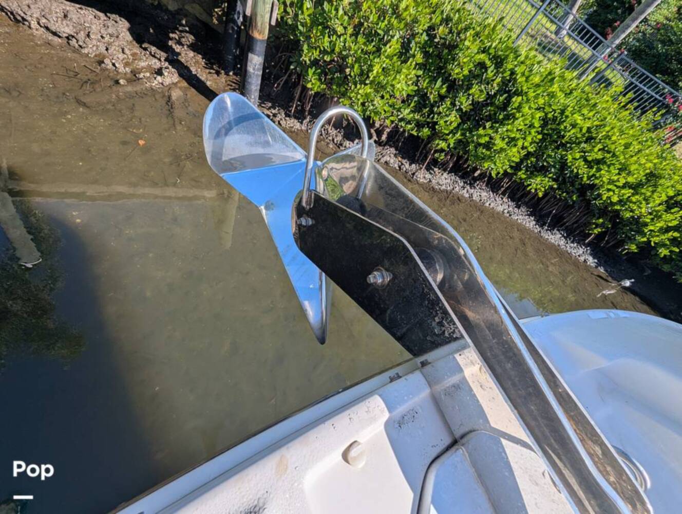 A photo of this 2018 Sea Ray SDX 290