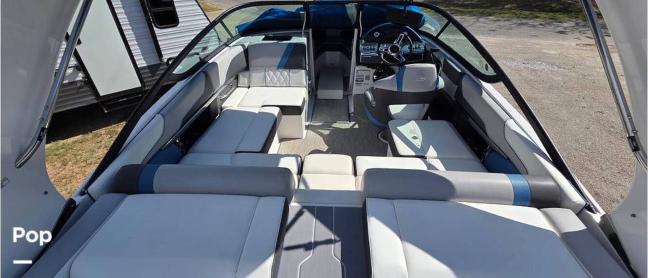 A photo of this 2019 Regal 2100 RX