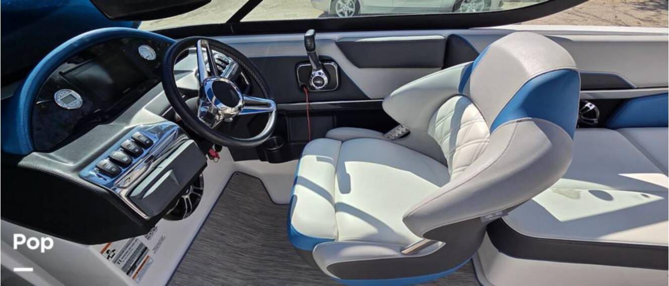 A photo of this 2019 Regal 2100 RX