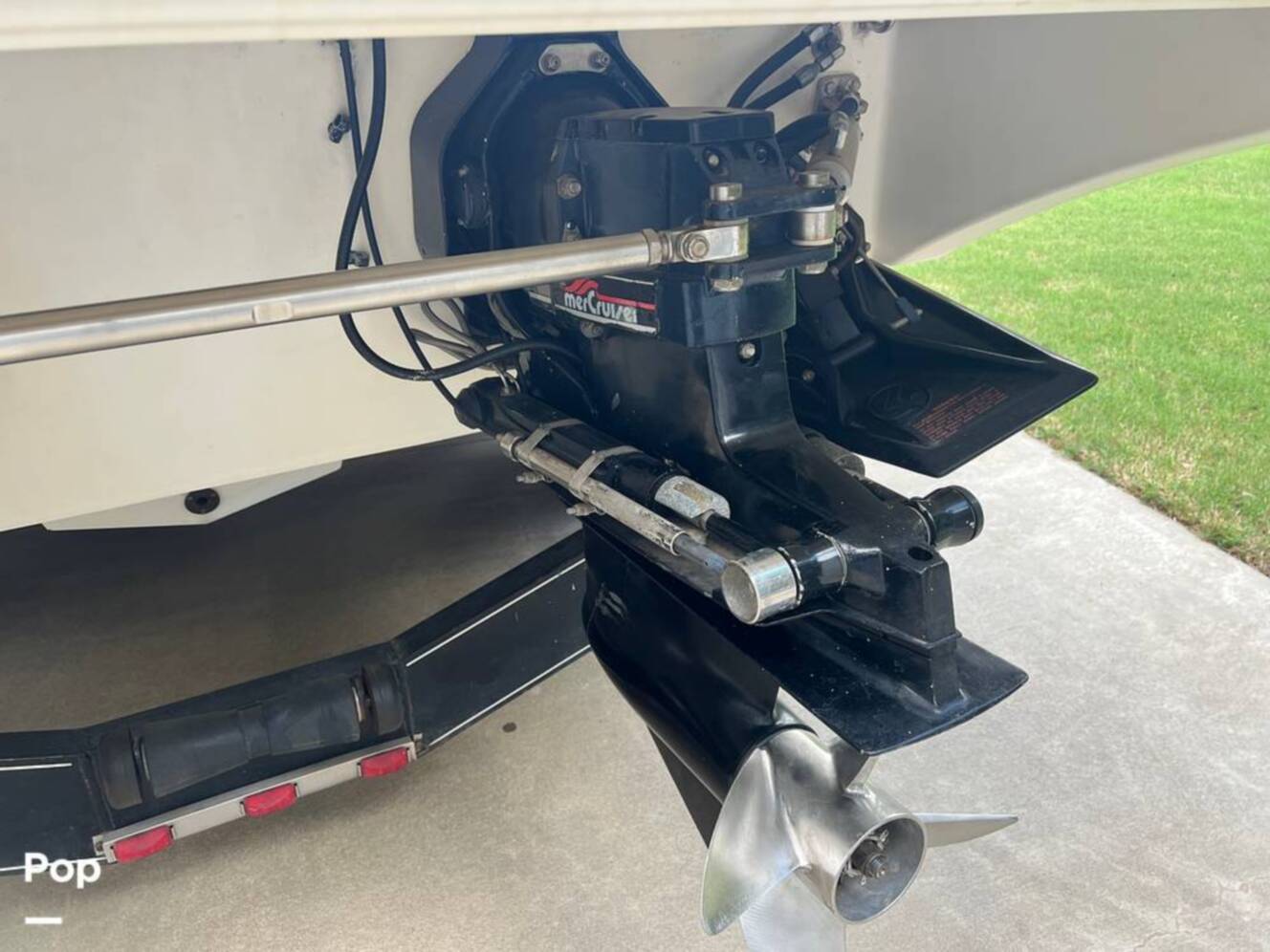 A photo of this 1998 Fountain 32 Fever