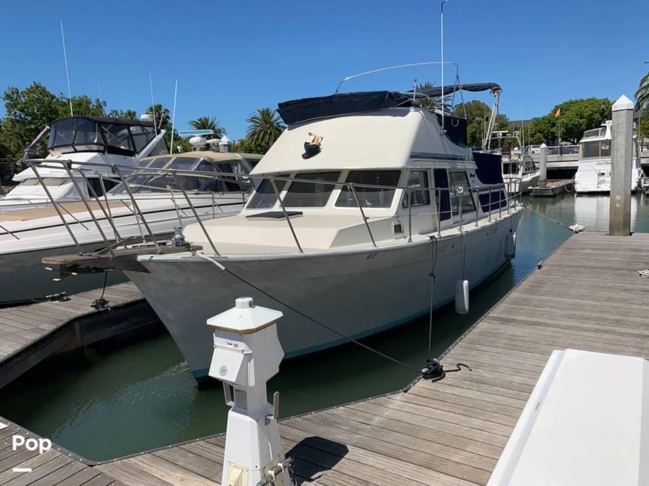 A photo of this 1981 Tollycraft 34 Tri-Cabin