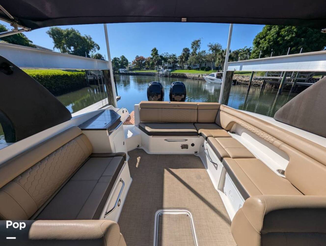 A photo of this 2018 Sea Ray SDX 290