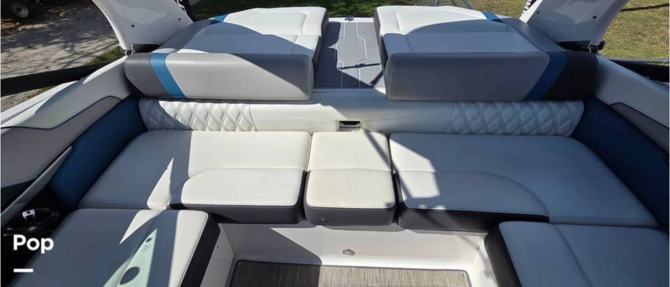 A photo of this 2019 Regal 2100 RX