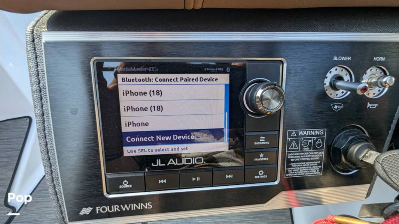 A photo of this 2021 Four Winns Horizon 230 RS