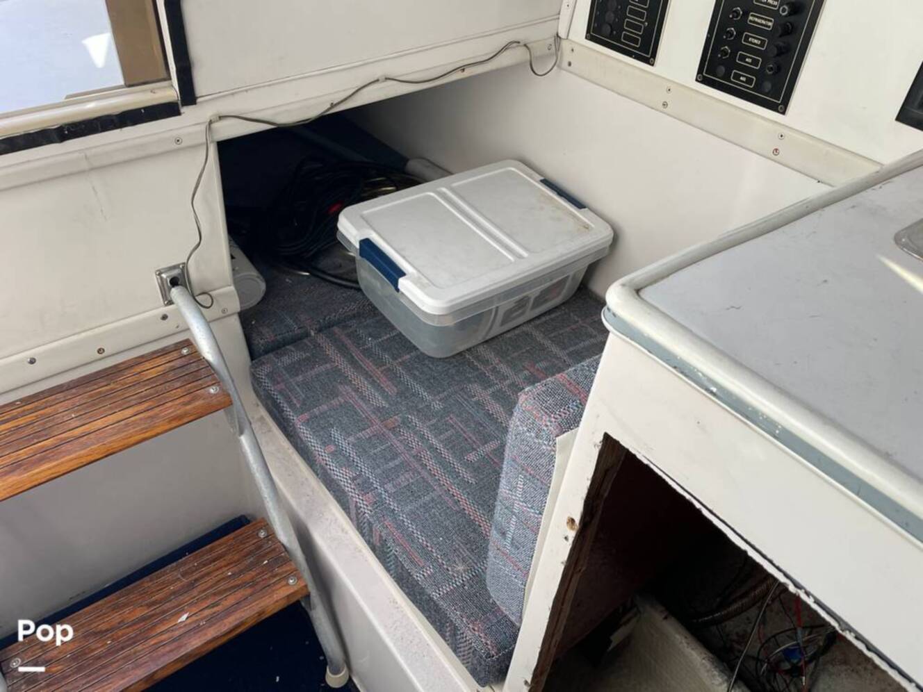 A photo of this 1990 Wellcraft 250 Sportsman