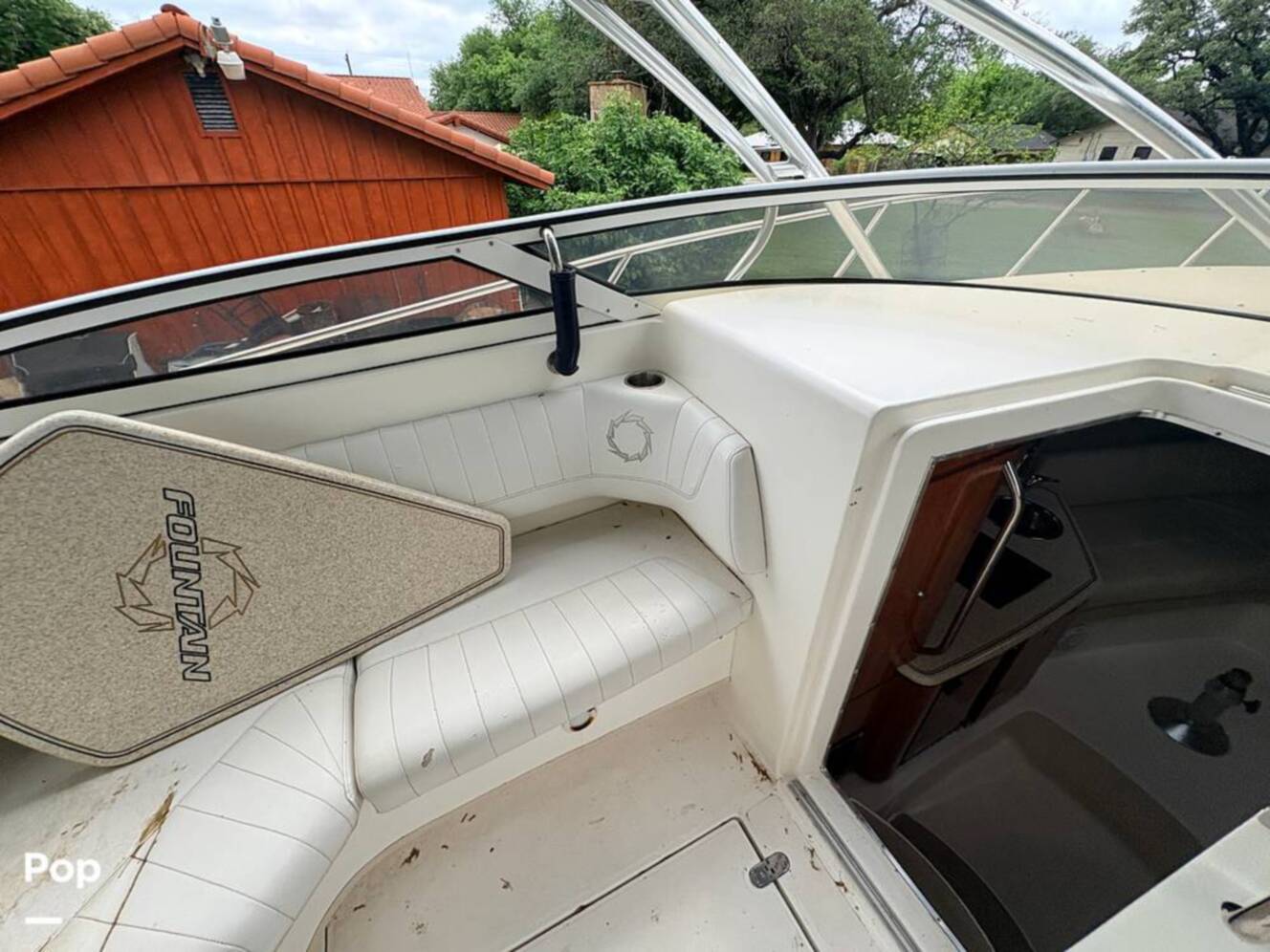 A photo of this 2009 Fountain LX 38