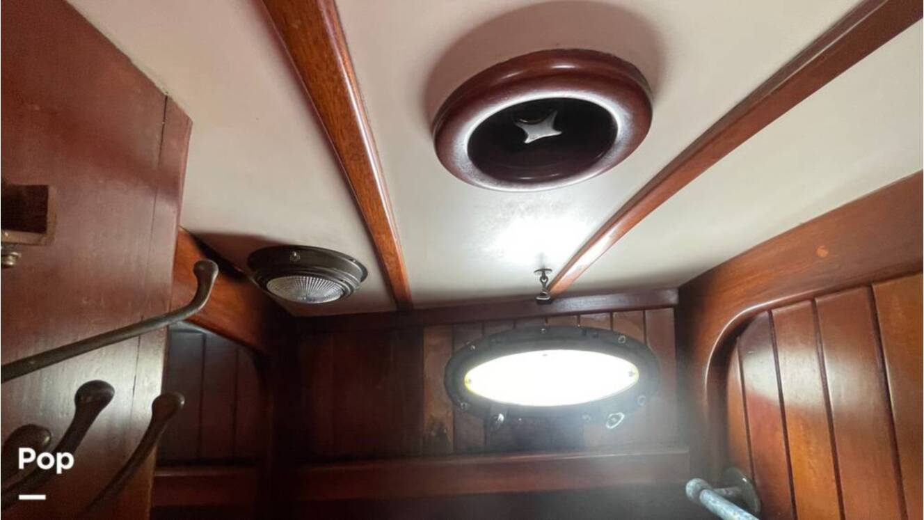 A photo of this 1989 Parkins H-28