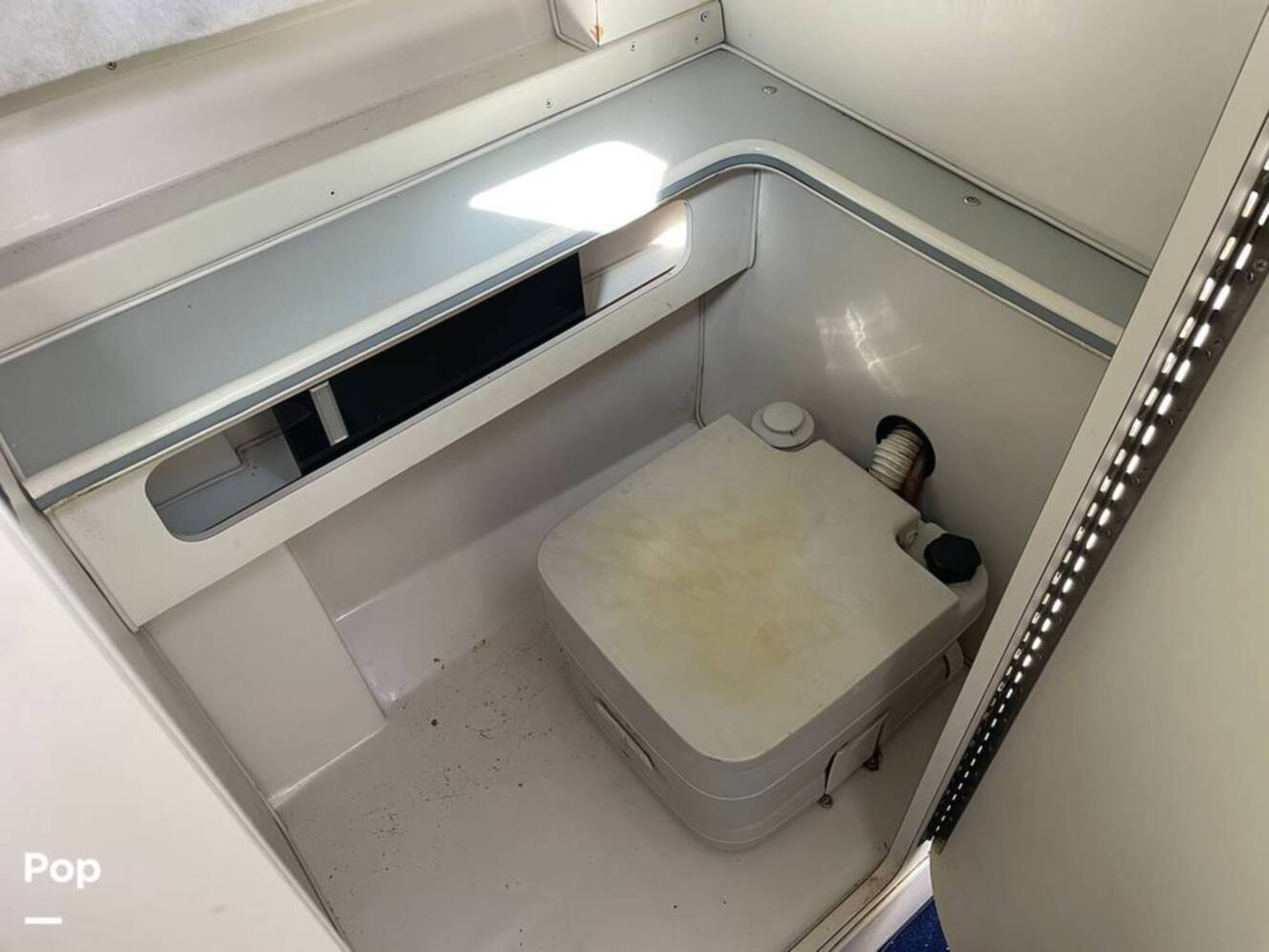 A photo of this 1990 Wellcraft 250 Sportsman