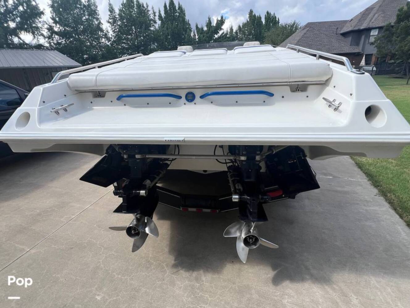 A photo of this 1998 Fountain 32 Fever