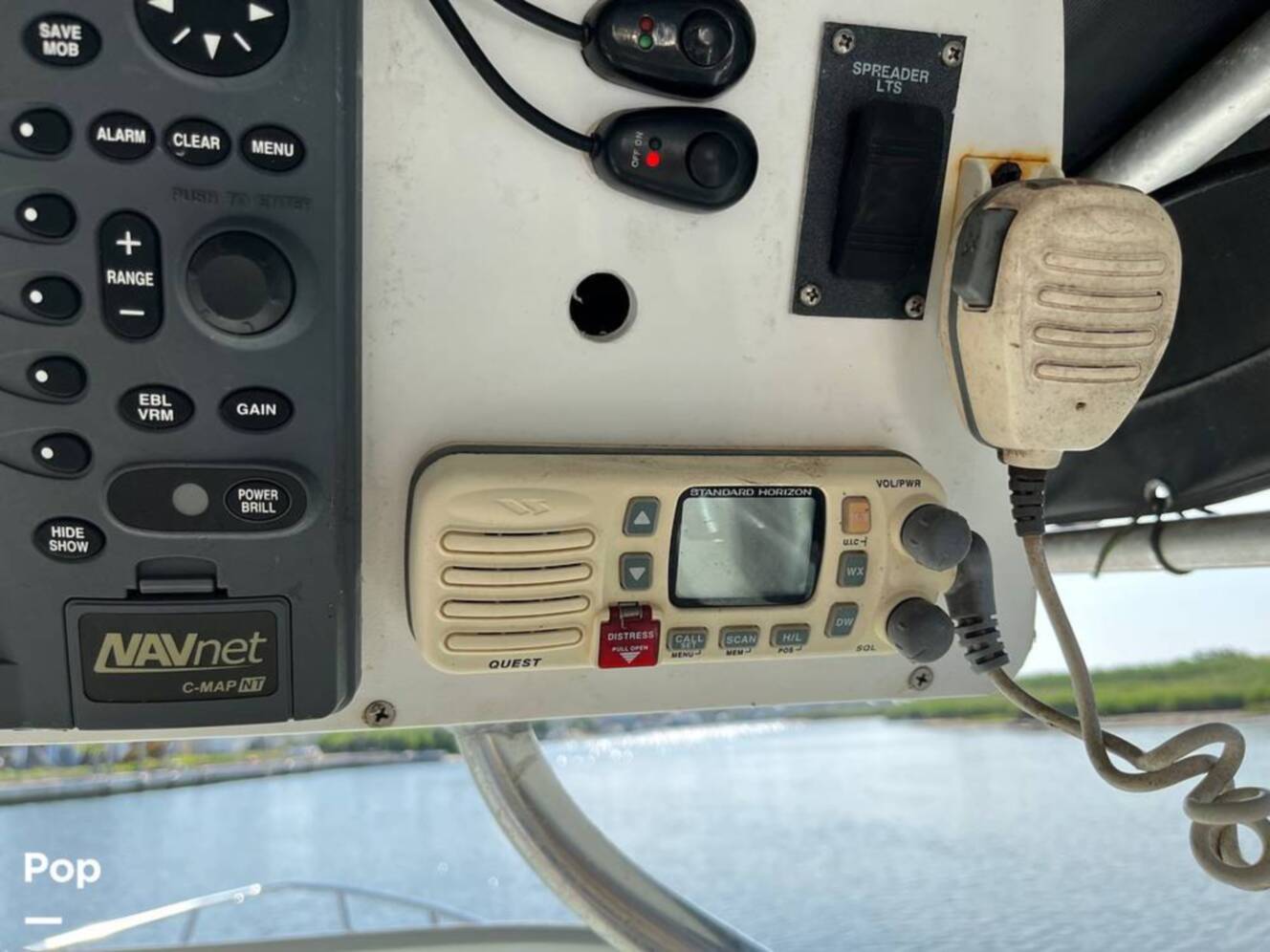 A photo of this 1996 Fountain Sportfish Cruiser