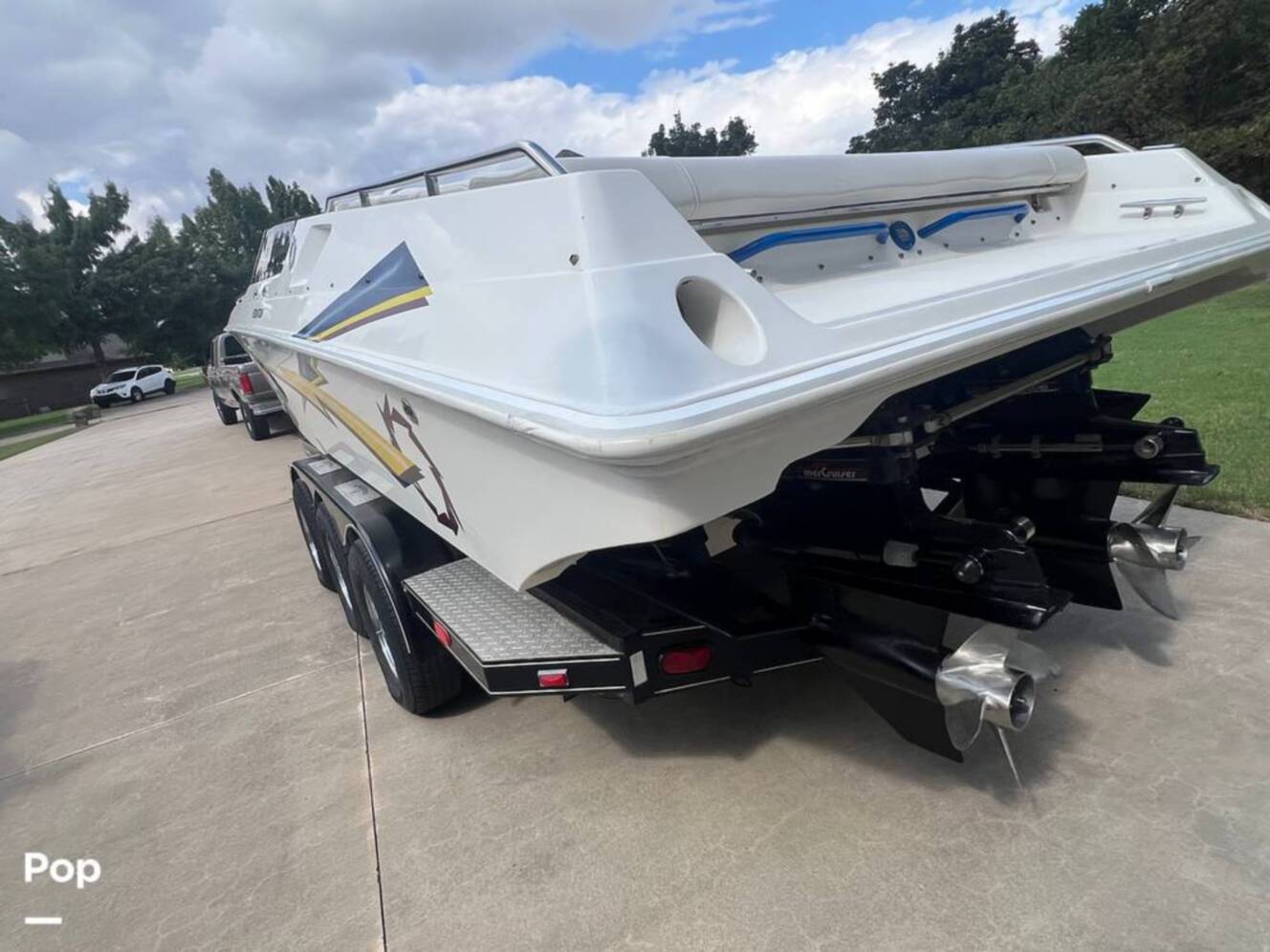 A photo of this 1998 Fountain 32 Fever