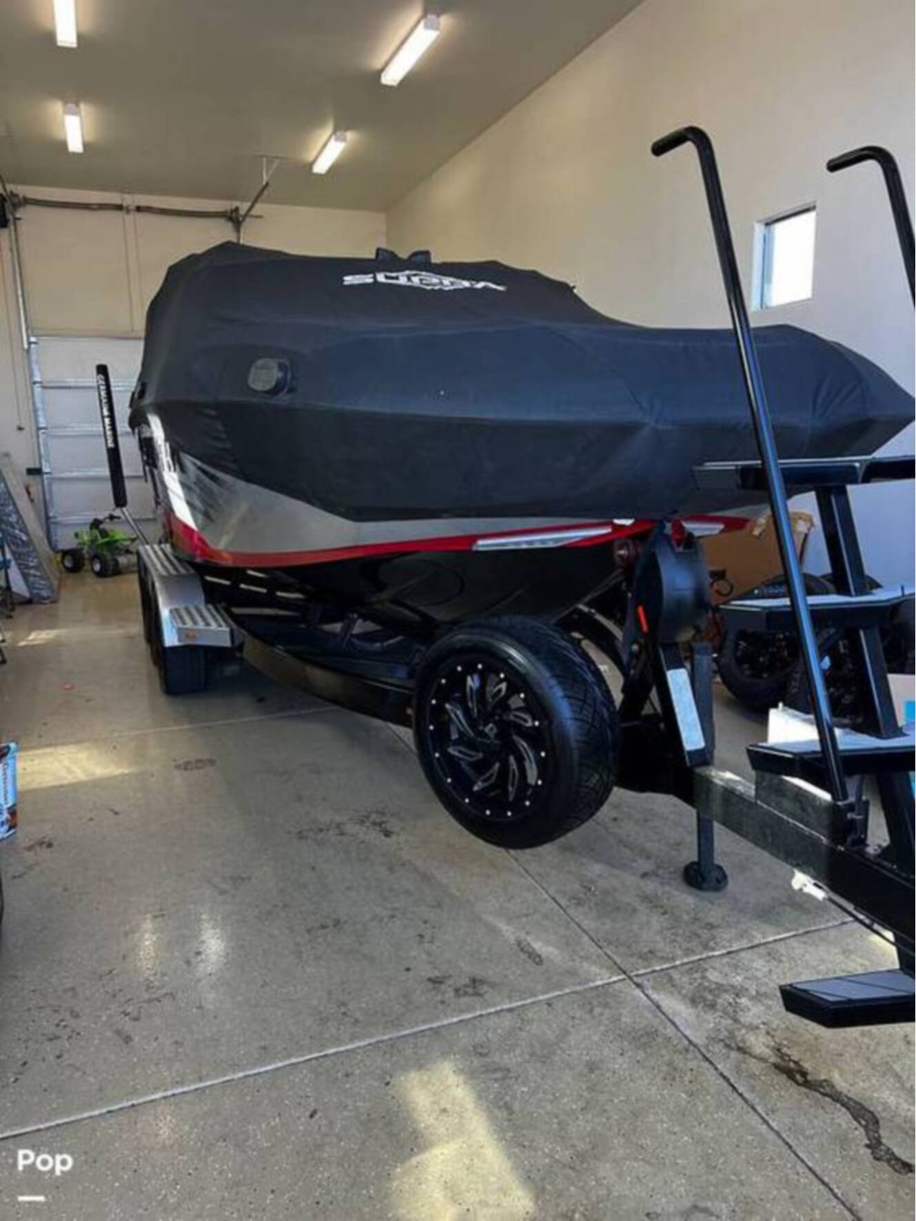 A photo of this 2020 Supra SE 550