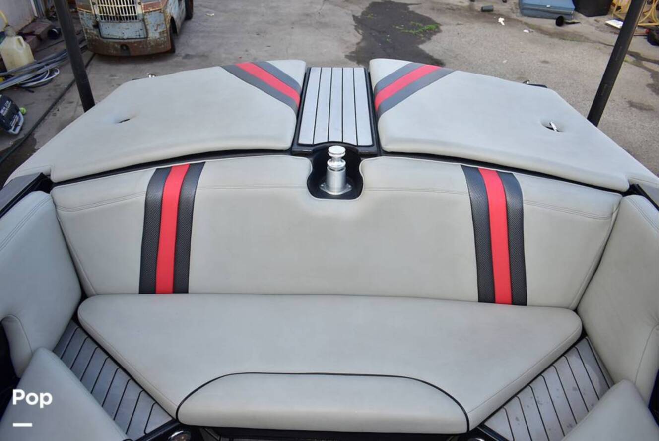 A photo of this 2022 Flightcraft ZR6 Pro Surf Edition