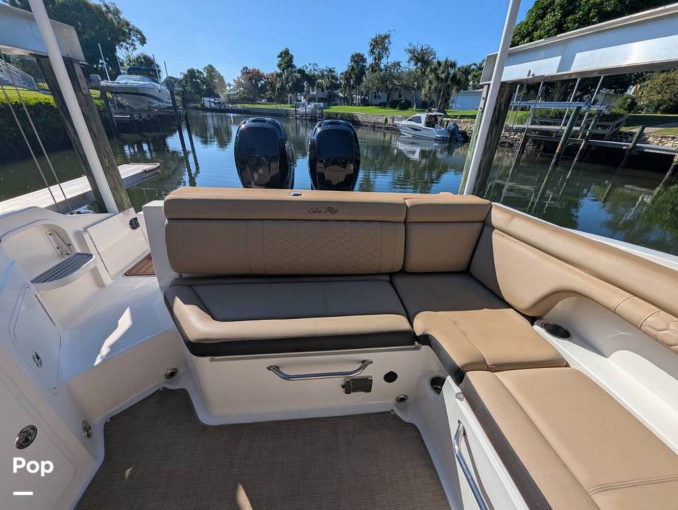 A photo of this 2018 Sea Ray SDX 290