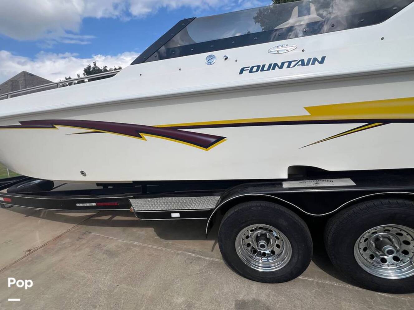 A photo of this 1998 Fountain 32 Fever