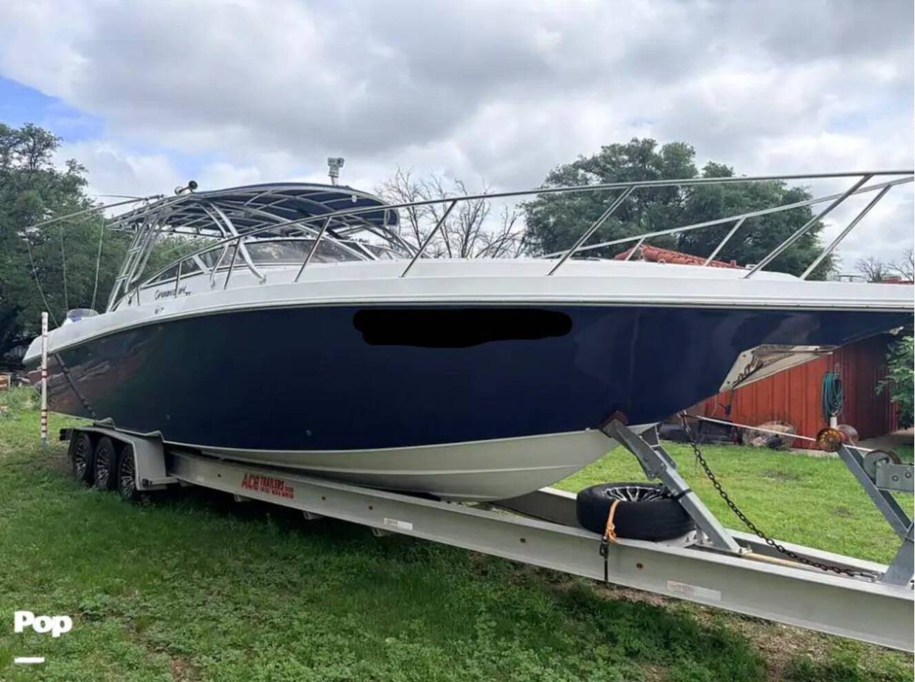 A photo of this 2009 Fountain LX 38
