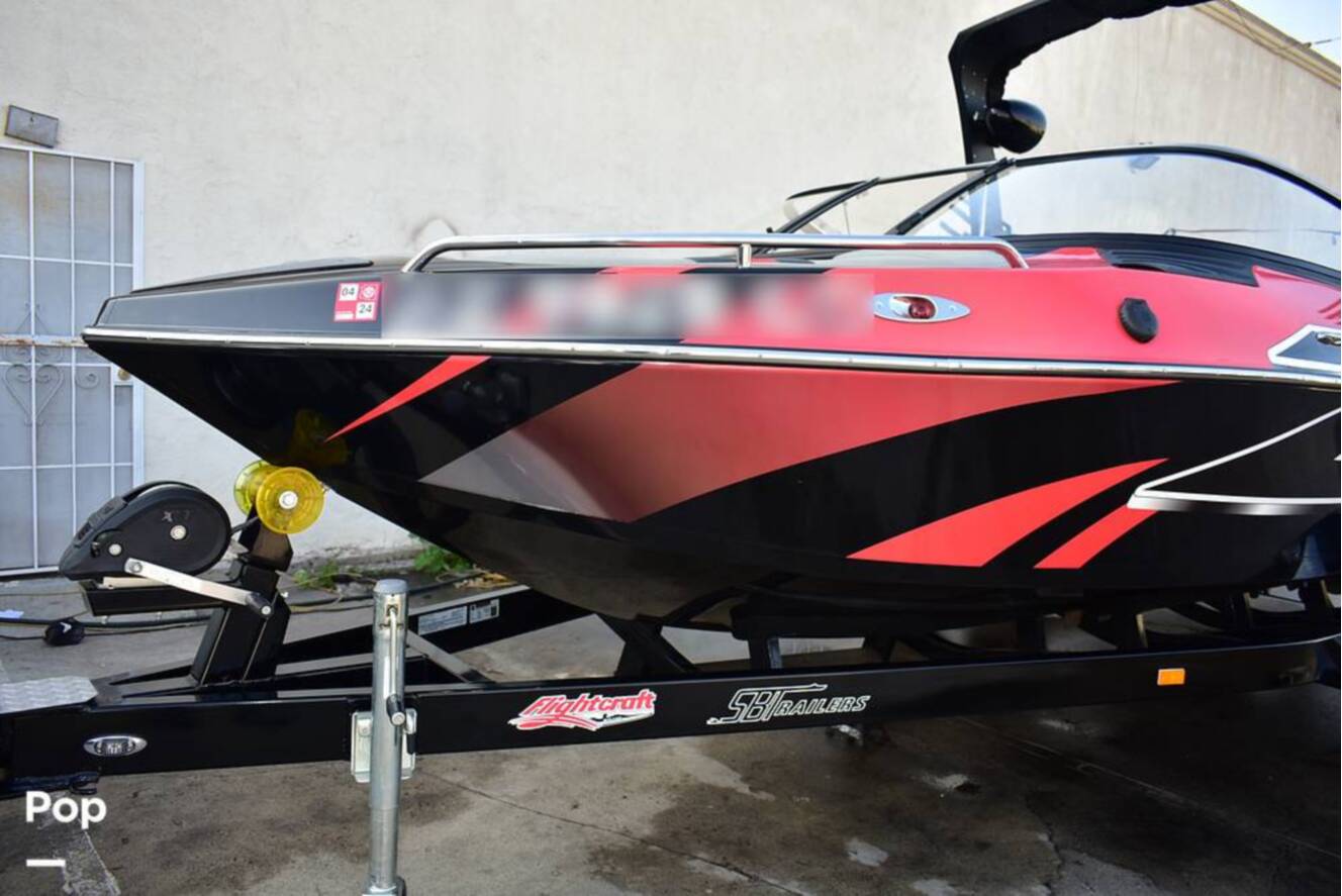 A photo of this 2022 Flightcraft ZR6 Pro Surf Edition