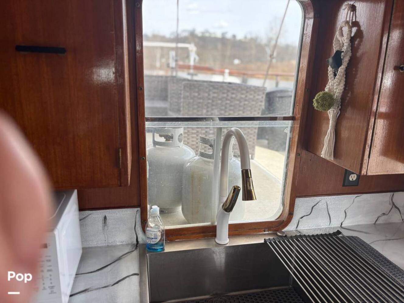 A photo of this 1982 Defever Off Shore Cruiser