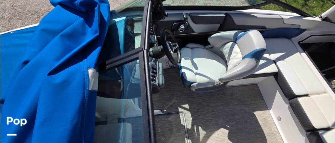 A photo of this 2019 Regal 2100 RX