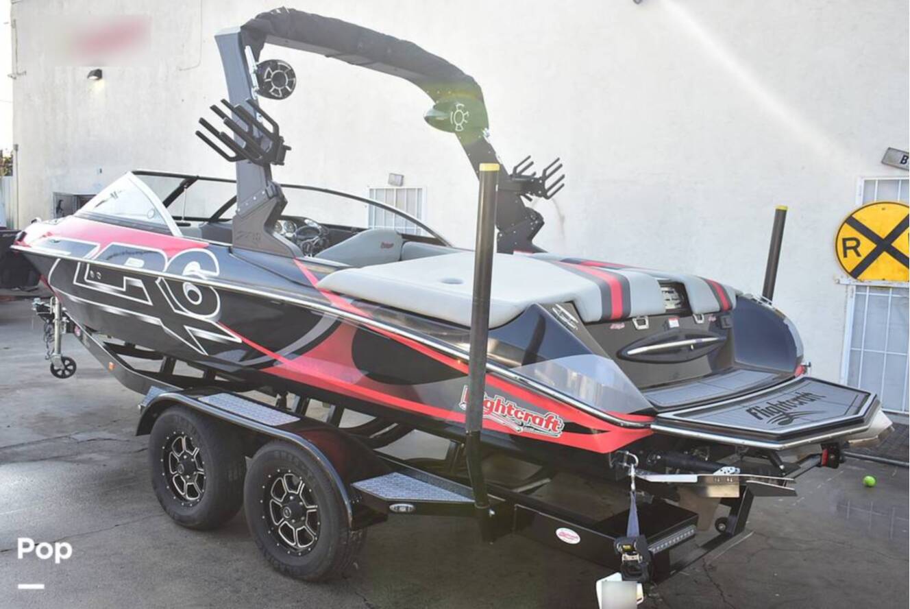 A photo of this 2022 Flightcraft ZR6 Pro Surf Edition
