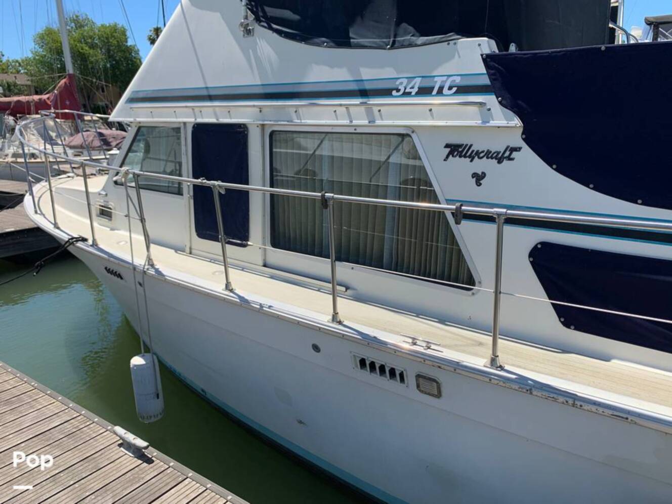 A photo of this 1981 Tollycraft 34 Tri-Cabin