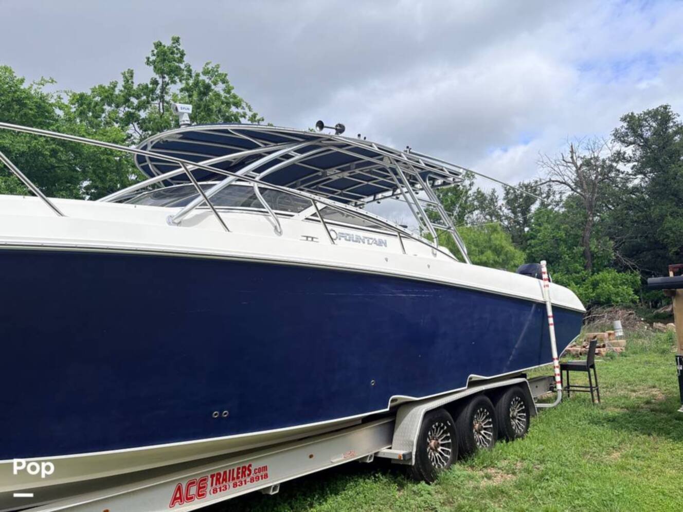 A photo of this 2009 Fountain LX 38