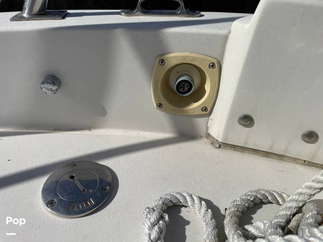 A photo of this 1990 Wellcraft 250 Sportsman