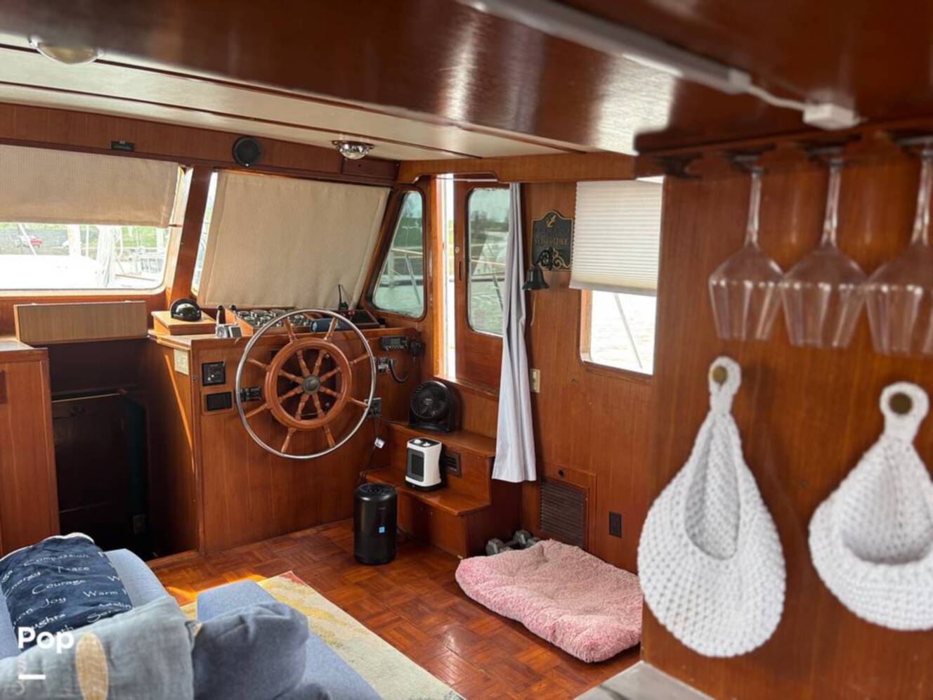 A photo of this 1982 Defever Off Shore Cruiser