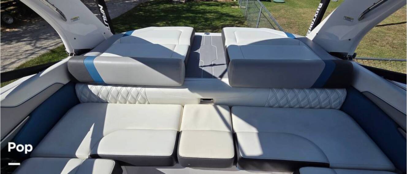 A photo of this 2019 Regal 2100 RX