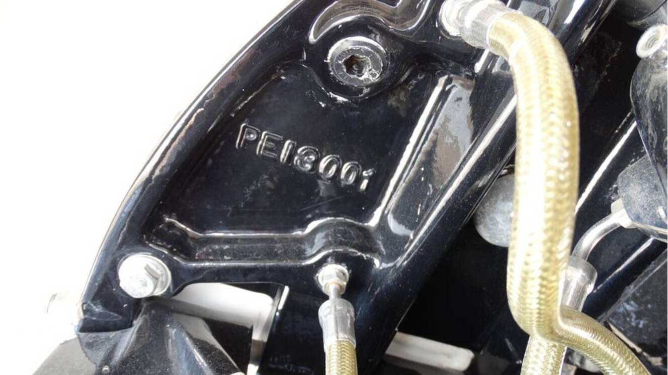 A photo of this 1989 Fountain Fever 38