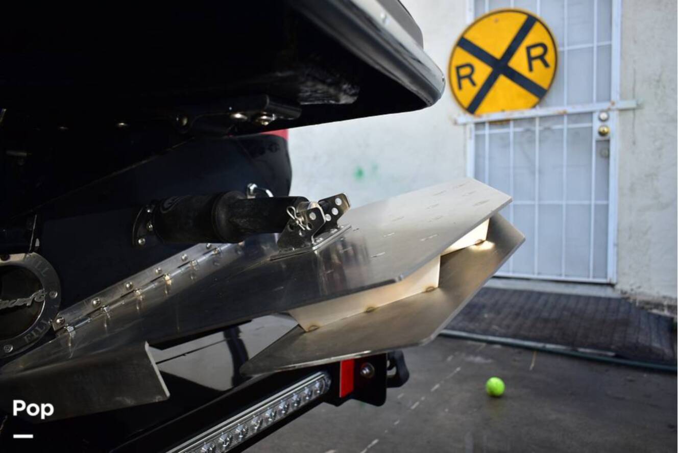 A photo of this 2022 Flightcraft ZR6 Pro Surf Edition