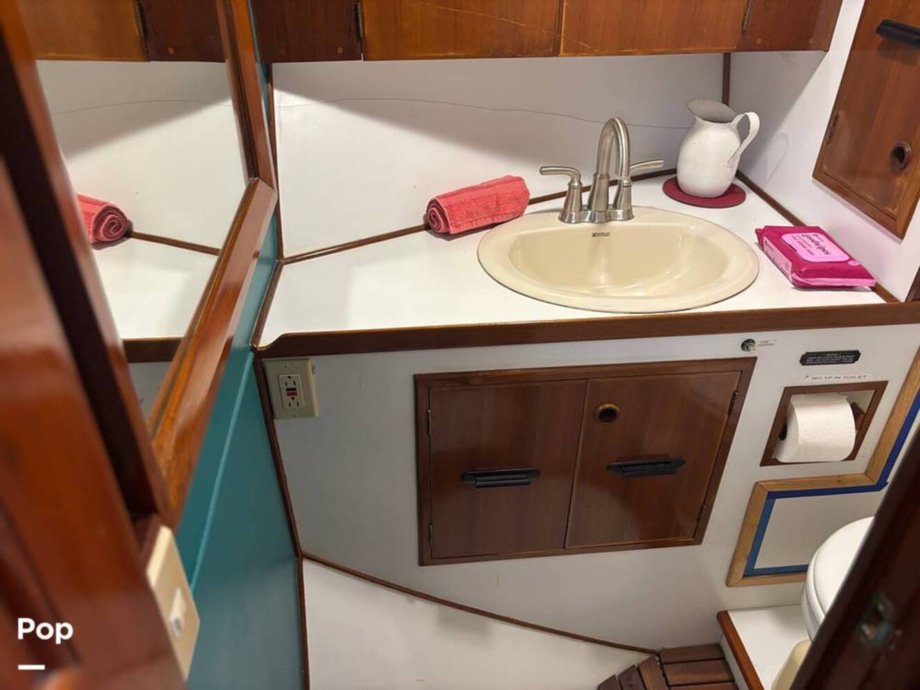 A photo of this 1982 Defever Off Shore Cruiser
